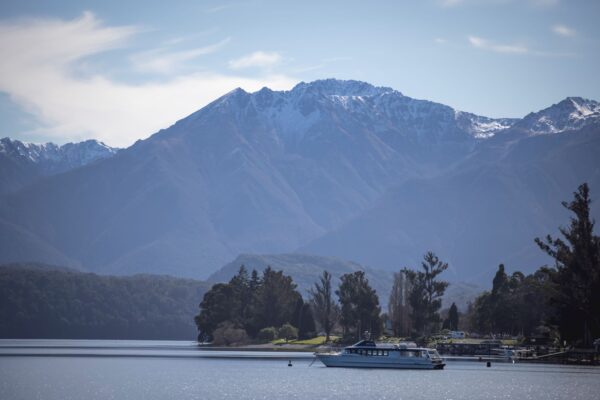 테아나우 (Te Anau)